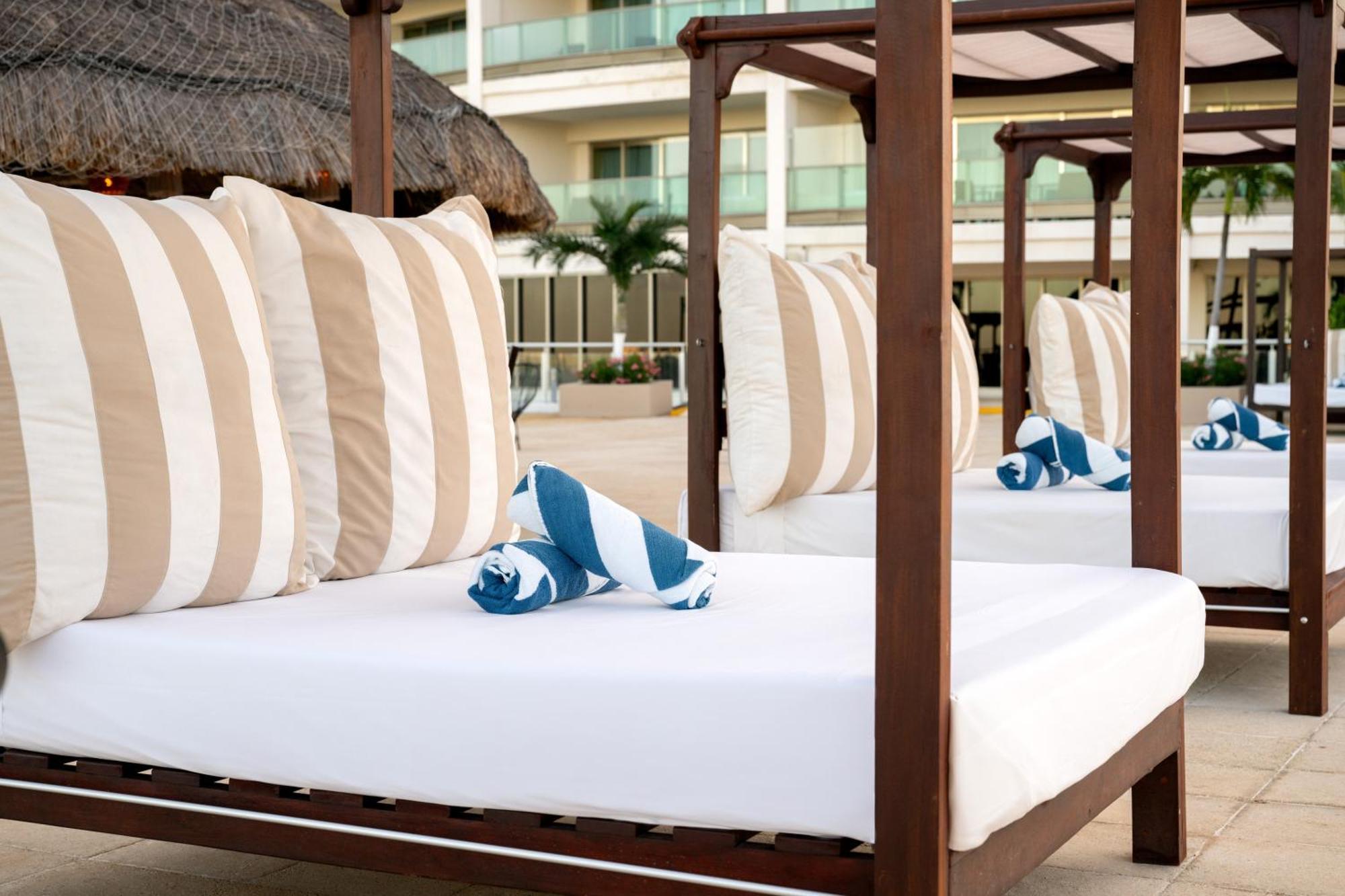 Seadust Family 4* Cancún